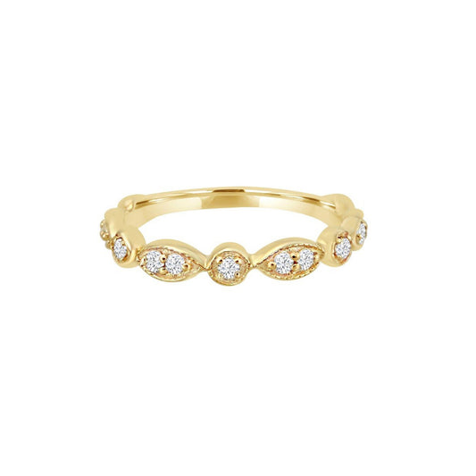 Vintage Inspired Diamond Ring in 14kt Yellow Gold