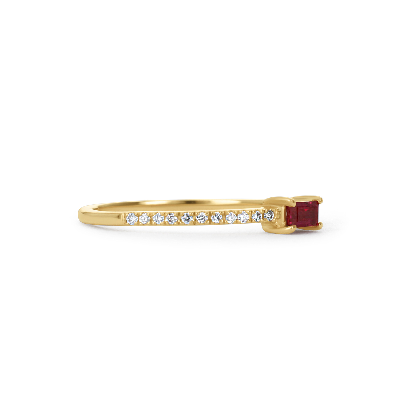 Simple diamond and ruby stacking ring in gold. 