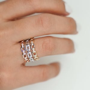 
            
                Load image into Gallery viewer, Chain Link Diamond Statement Ring
            
        
