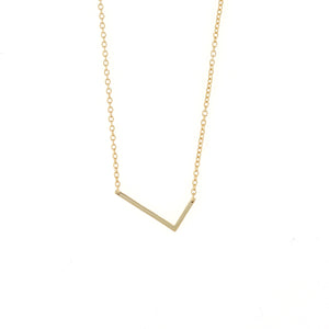 
            
                Load image into Gallery viewer, medium capitial L initial necklace, gold
            
        