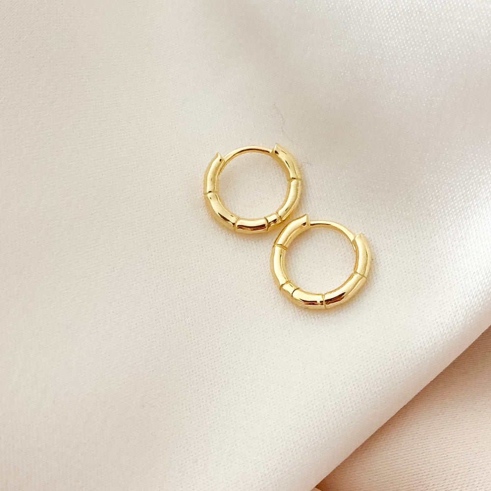 Alexandra Marks | Mini 12mm Gold Bamboo Hoop Earrings 