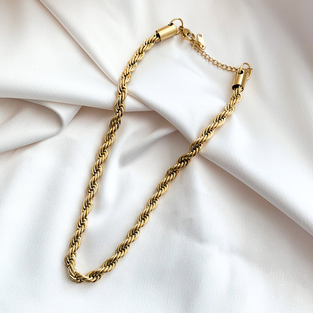 
            
                Load image into Gallery viewer, Gold Rope Chain Choker Necklace from Alexandra Marks Jewelry
            
        